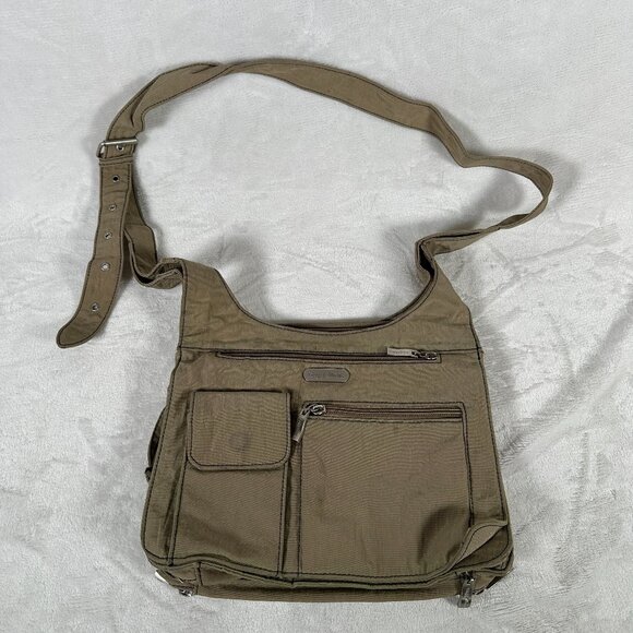 Baggallini Handbags - Baggallini Crossbody Bag Women Organizer Bag Pocket Zip Closure Adjustable Strap